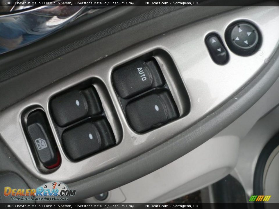 2008 Chevrolet Malibu Classic LS Sedan Silverstone Metallic / Titanium Gray Photo #7