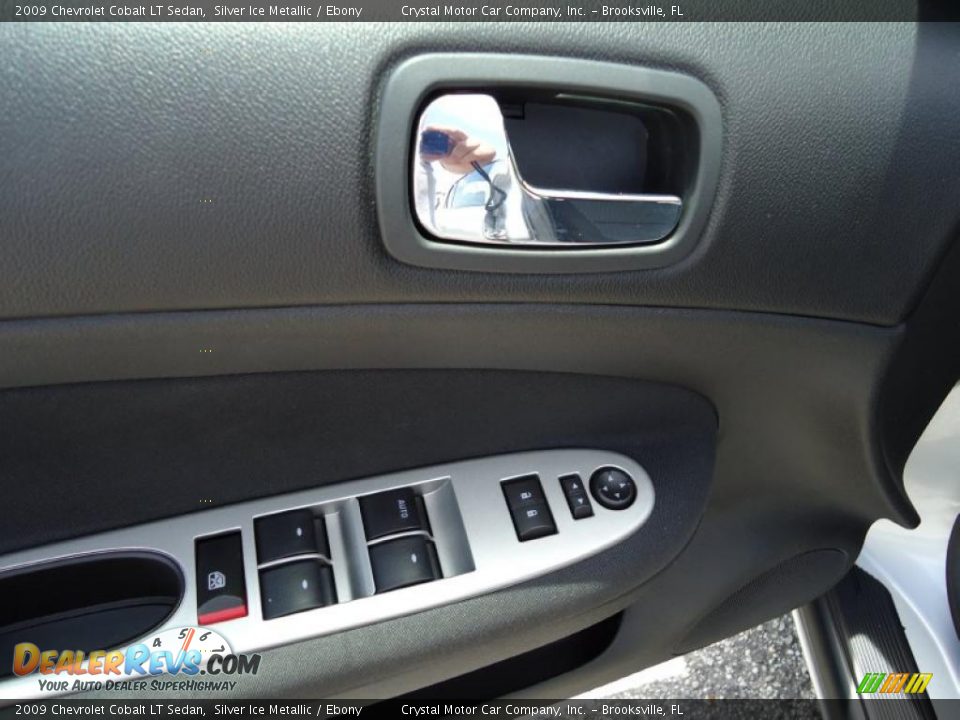 2009 Chevrolet Cobalt LT Sedan Silver Ice Metallic / Ebony Photo #28