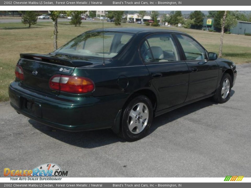 2002 Chevrolet Malibu LS Sedan Forest Green Metallic / Neutral Photo #3