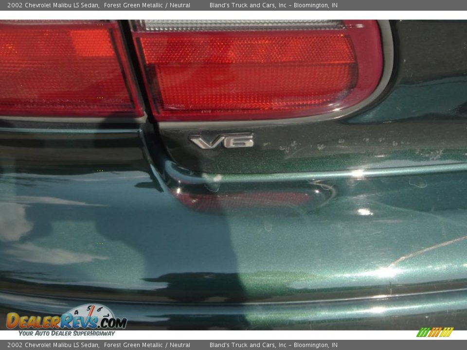 2002 Chevrolet Malibu LS Sedan Forest Green Metallic / Neutral Photo #6