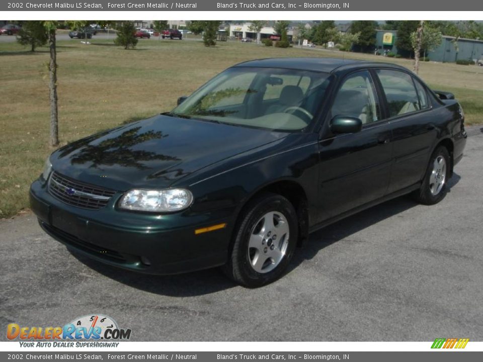 2002 Chevrolet Malibu LS Sedan Forest Green Metallic / Neutral Photo #33