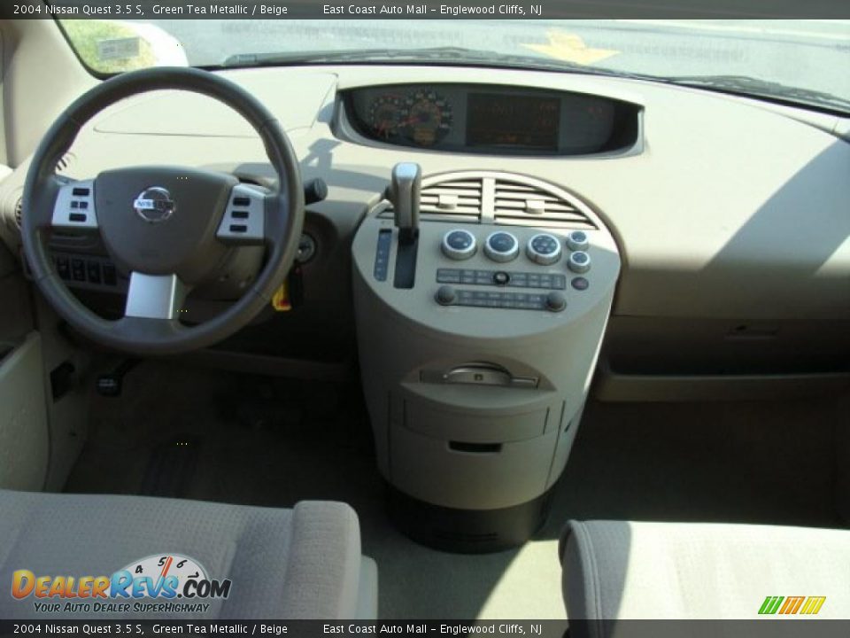 2004 Nissan Quest 3.5 S Green Tea Metallic / Beige Photo #9