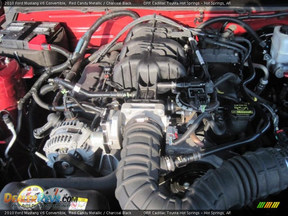 2010 Ford Mustang V6 Convertible Red Candy Metallic / Charcoal Black Photo #20