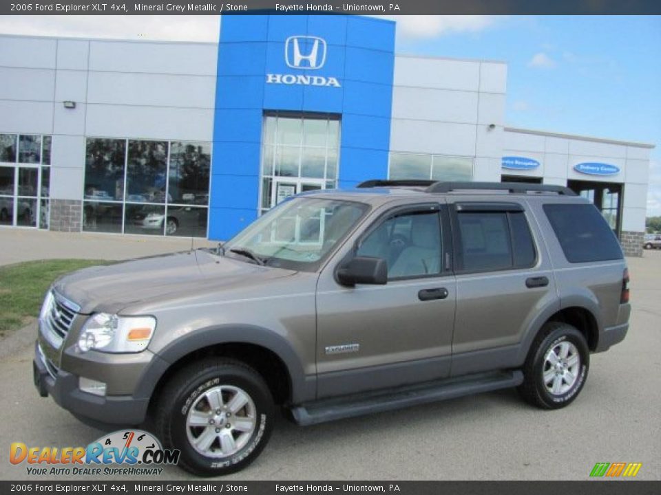 2006 Ford Explorer XLT 4x4 Mineral Grey Metallic / Stone Photo #1