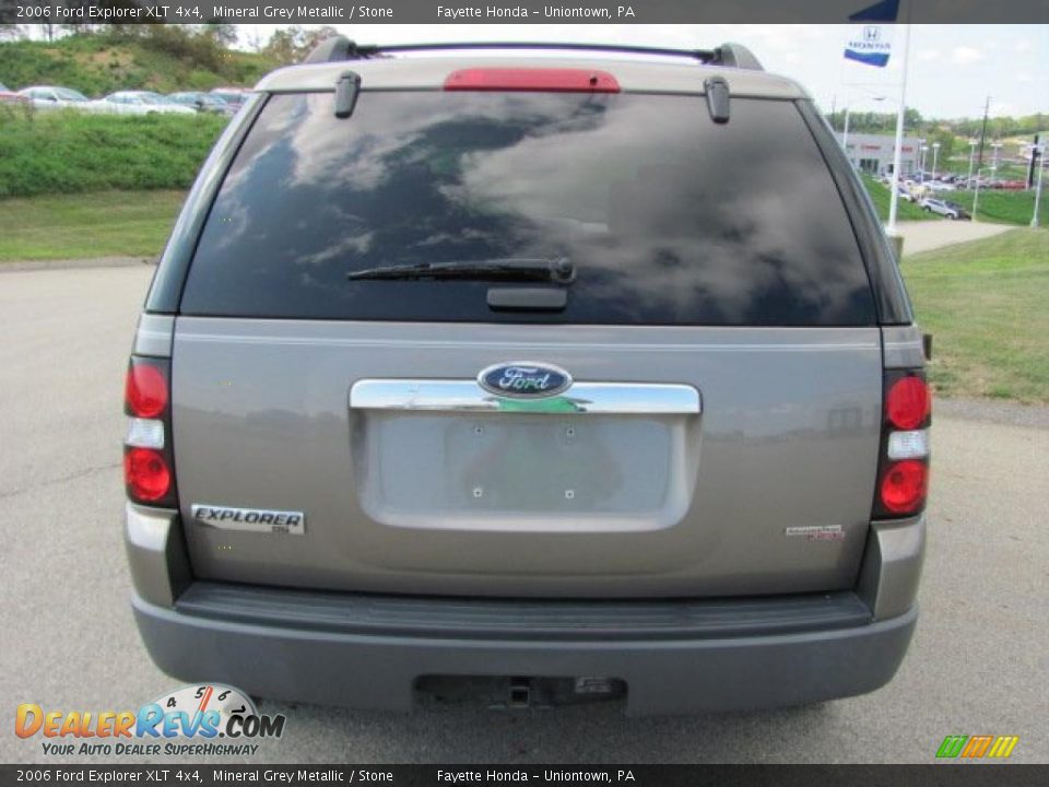 2006 Ford Explorer XLT 4x4 Mineral Grey Metallic / Stone Photo #4
