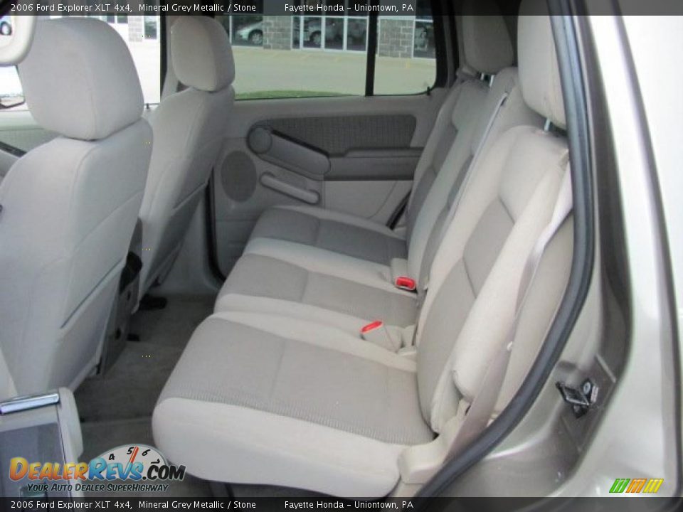 2006 Ford Explorer XLT 4x4 Mineral Grey Metallic / Stone Photo #7