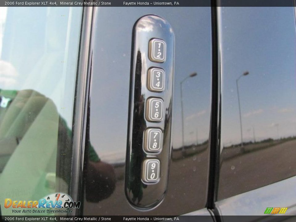 2006 Ford Explorer XLT 4x4 Mineral Grey Metallic / Stone Photo #14