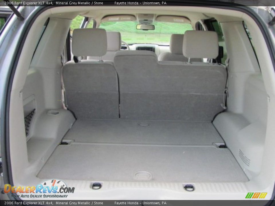 2006 Ford Explorer XLT 4x4 Mineral Grey Metallic / Stone Photo #19