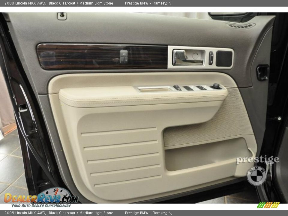 2008 Lincoln MKX AWD Black Clearcoat / Medium Light Stone Photo #10