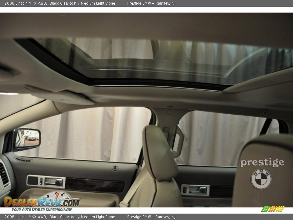 2008 Lincoln MKX AWD Black Clearcoat / Medium Light Stone Photo #16