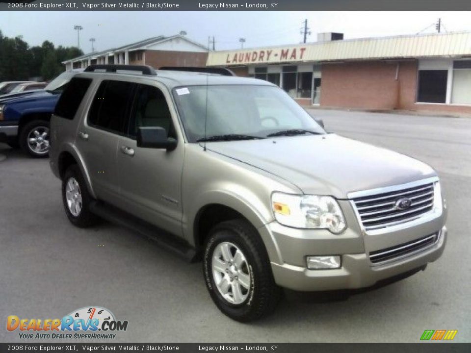 2008 Ford Explorer XLT Vapor Silver Metallic / Black/Stone Photo #3