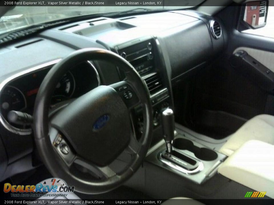 2008 Ford Explorer XLT Vapor Silver Metallic / Black/Stone Photo #12