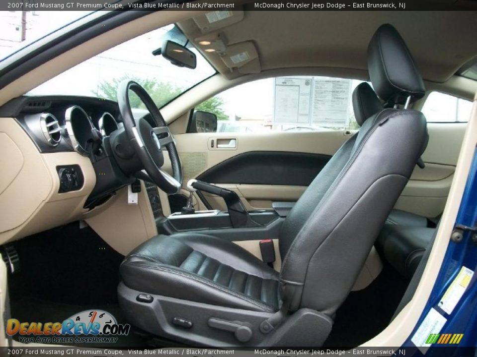 2007 Ford Mustang GT Premium Coupe Vista Blue Metallic / Black/Parchment Photo #7