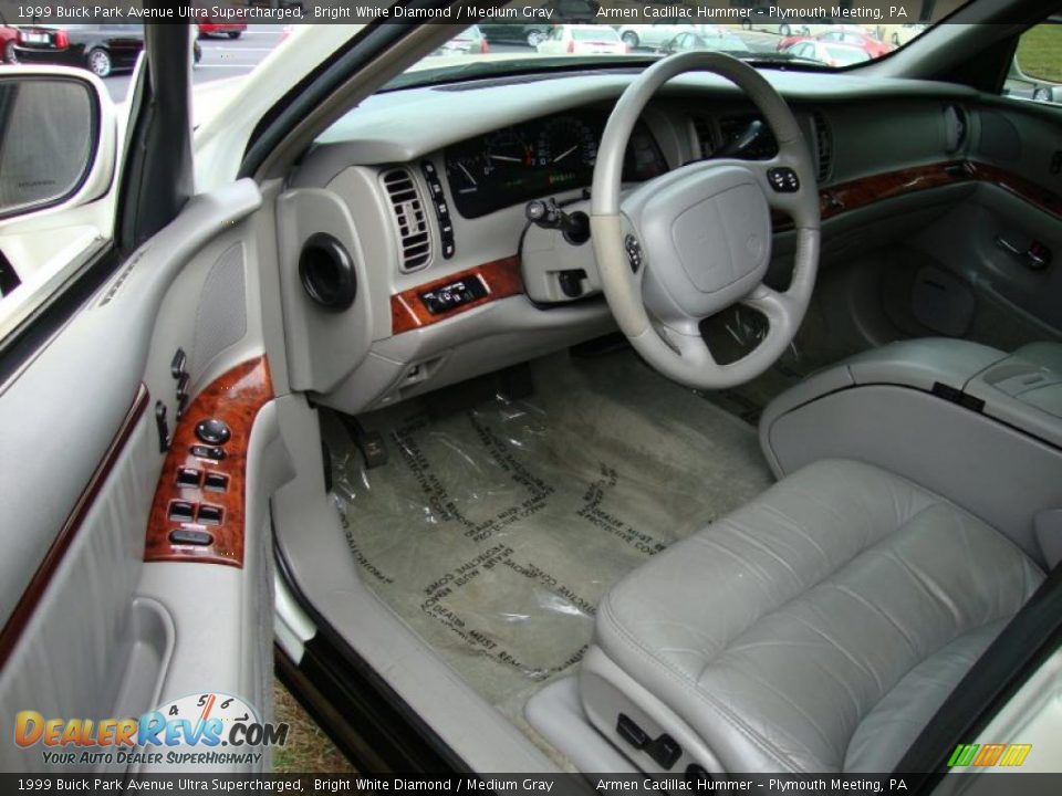 1999 Buick Park Avenue Ultra Supercharged Bright White Diamond / Medium Gray Photo #12