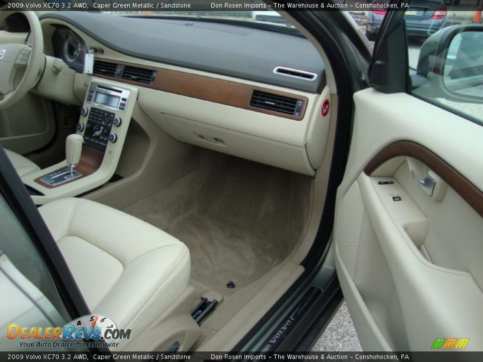 2009 Volvo XC70 3.2 AWD Caper Green Metallic / Sandstone Photo #18