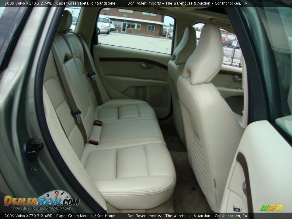2009 Volvo XC70 3.2 AWD Caper Green Metallic / Sandstone Photo #24