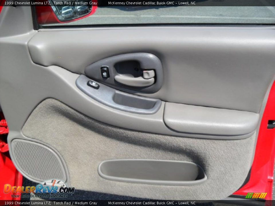1999 Chevrolet Lumina LTZ Torch Red / Medium Gray Photo #23