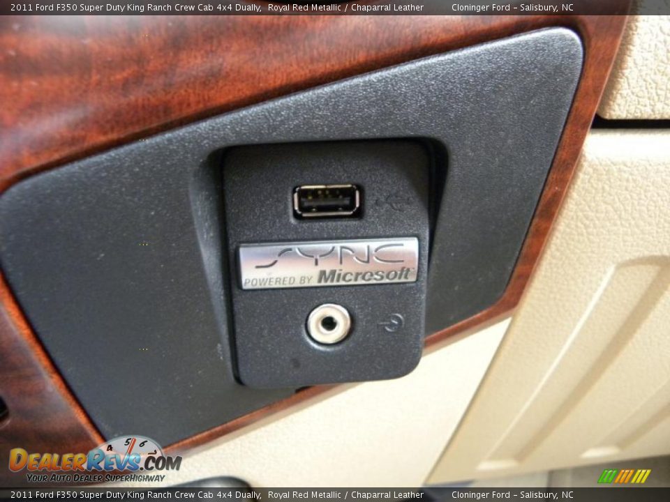 2011 Ford F350 Super Duty King Ranch Crew Cab 4x4 Dually Royal Red Metallic / Chaparral Leather Photo #30