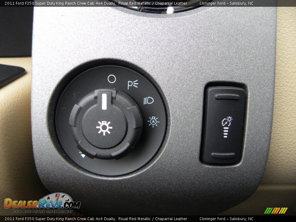 2011 Ford F350 Super Duty King Ranch Crew Cab 4x4 Dually Royal Red Metallic / Chaparral Leather Photo #36