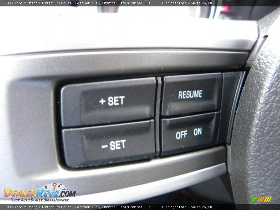 2011 Ford Mustang GT Premium Coupe Grabber Blue / Charcoal Black/Grabber Blue Photo #19