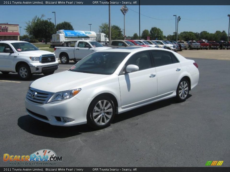 2011 Toyota Avalon Limited Blizzard White Pearl / Ivory Photo #3