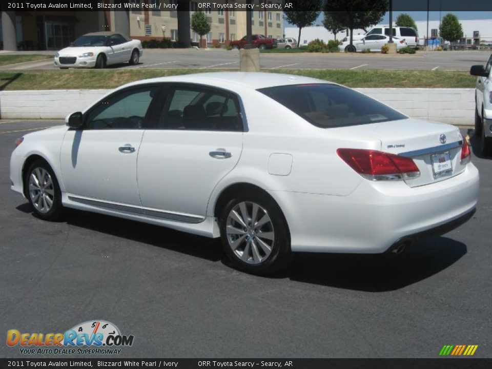 2011 Toyota Avalon Limited Blizzard White Pearl / Ivory Photo #5