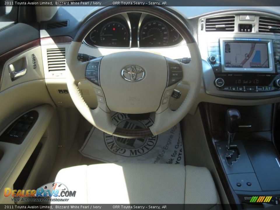 2011 Toyota Avalon Limited Blizzard White Pearl / Ivory Photo #9