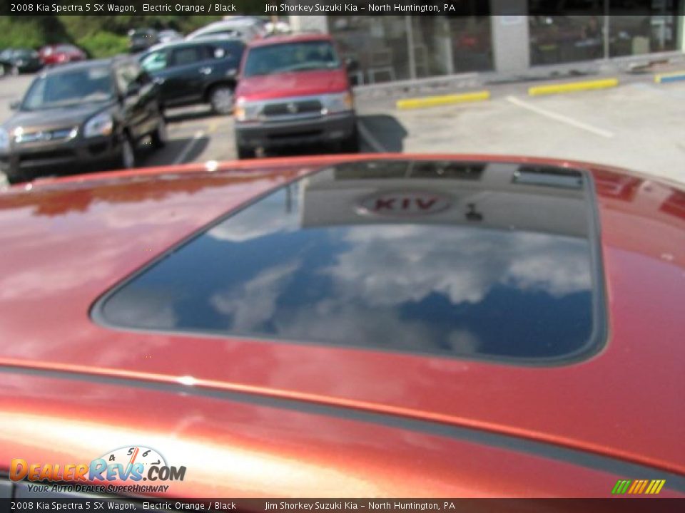 2008 Kia Spectra 5 SX Wagon Electric Orange / Black Photo #4