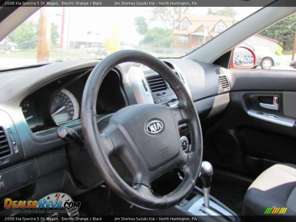 2008 Kia Spectra 5 SX Wagon Electric Orange / Black Photo #10