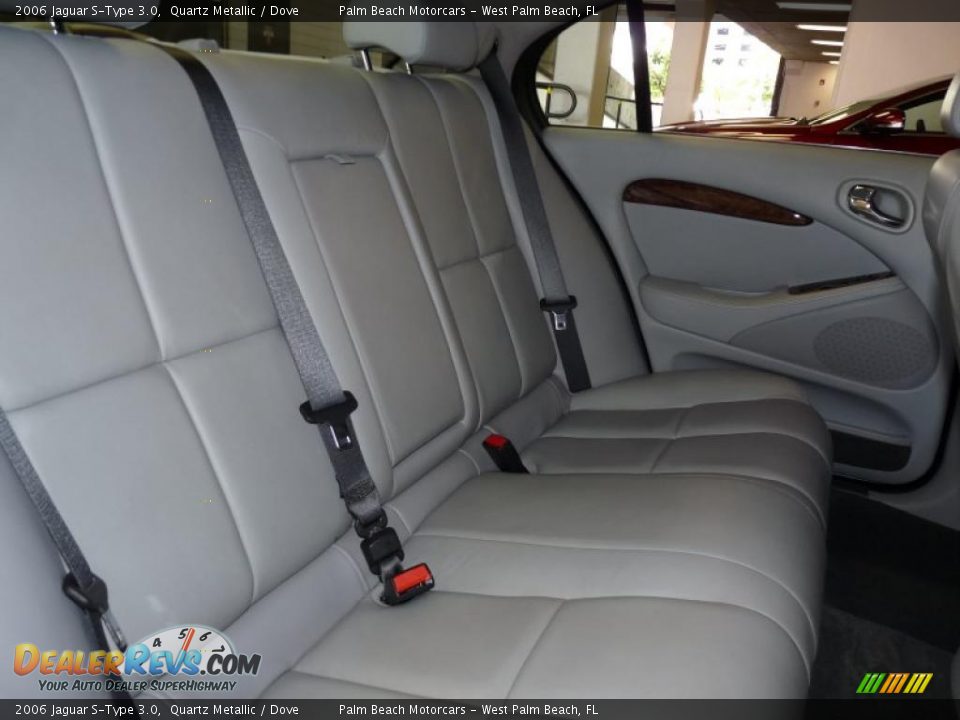 2006 Jaguar S-Type 3.0 Quartz Metallic / Dove Photo #26