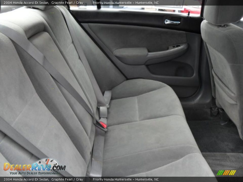 2004 Honda Accord EX Sedan Graphite Pearl / Gray Photo #18