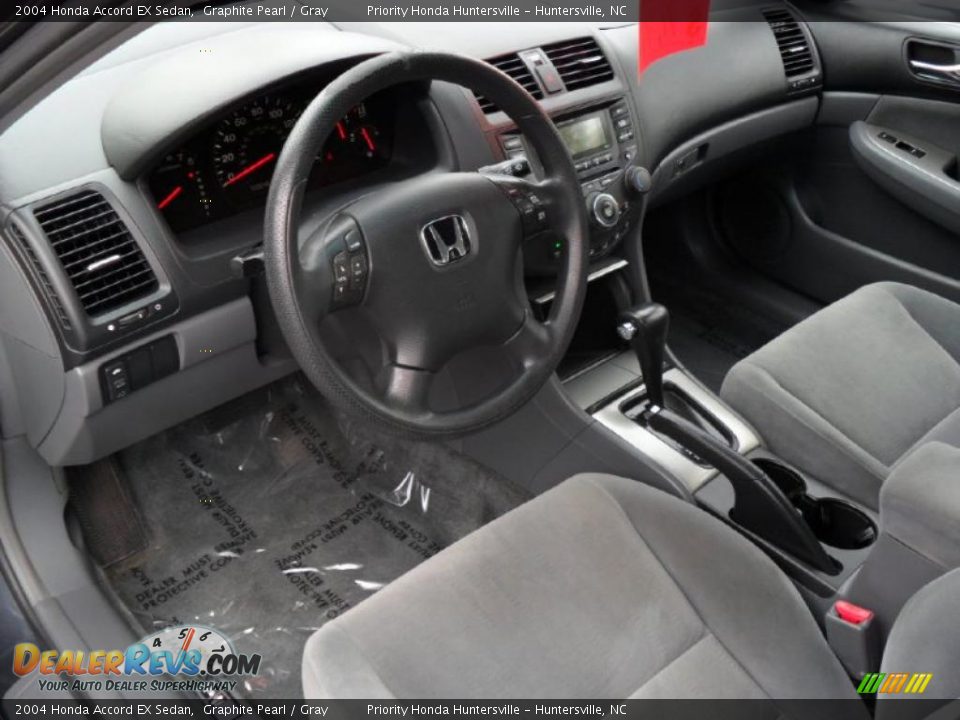 2004 Honda Accord EX Sedan Graphite Pearl / Gray Photo #26