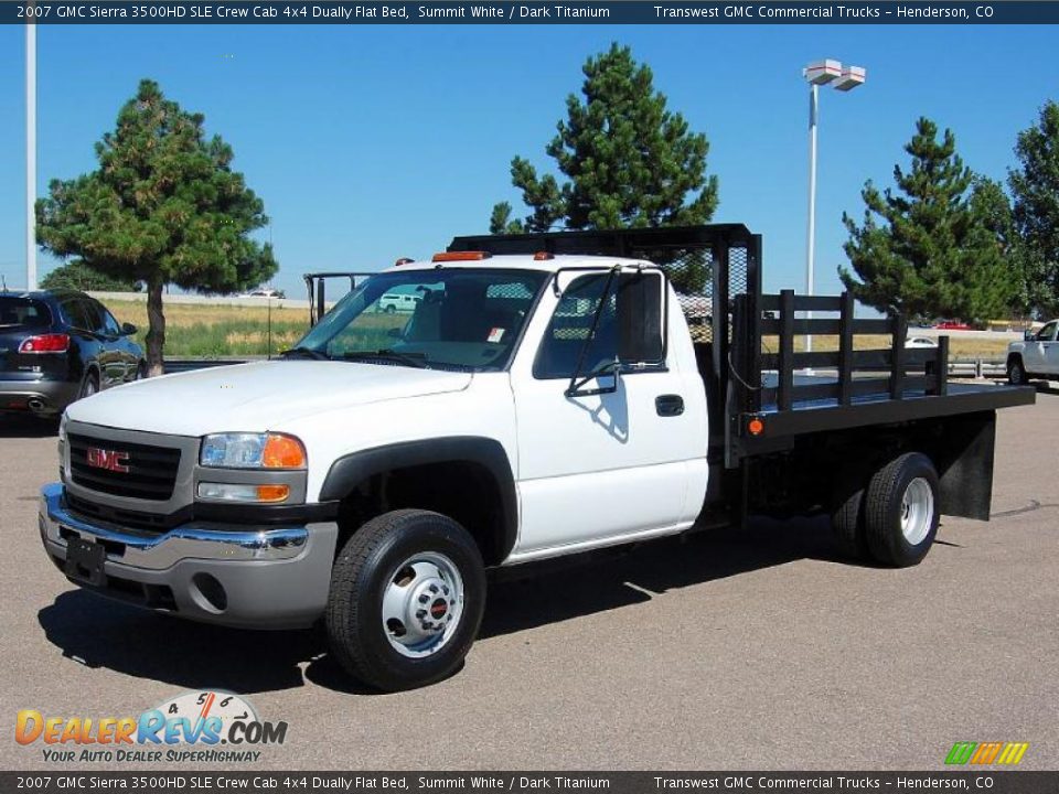 2007 GMC Sierra 3500HD SLE Crew Cab 4x4 Dually Flat Bed Summit White / Dark Titanium Photo #3