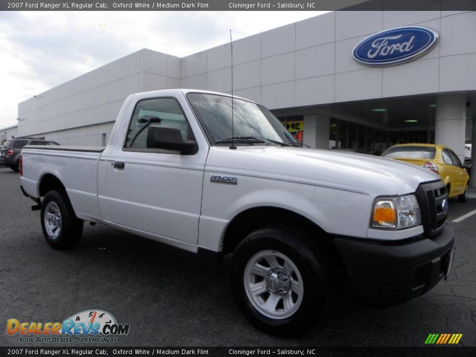 2007 Ford Ranger XL Regular Cab Oxford White / Medium Dark Flint Photo #1
