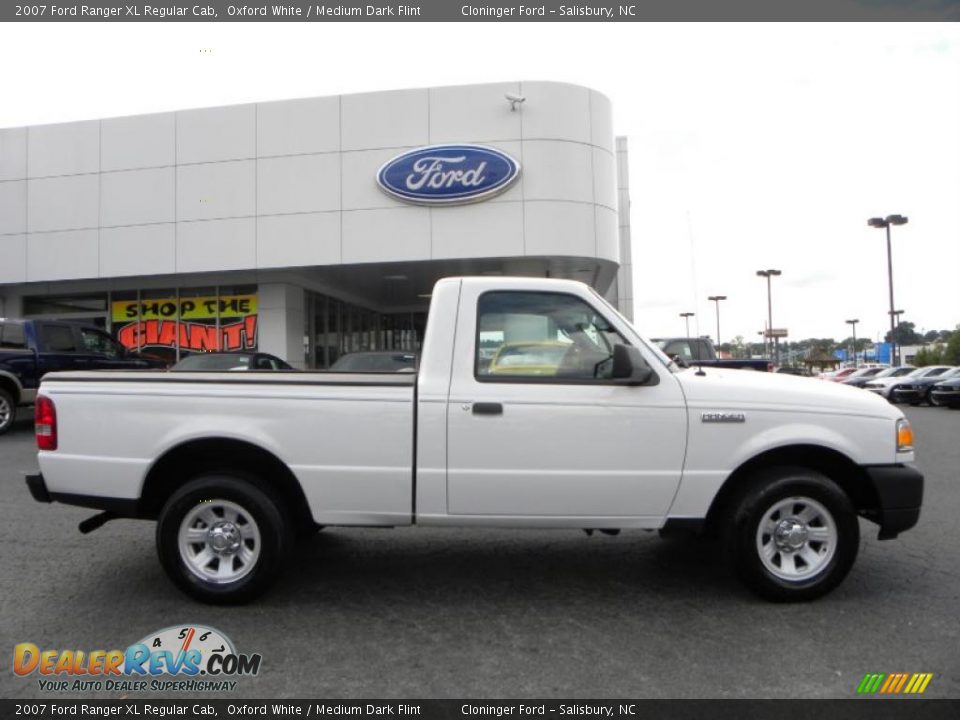 2007 Ford Ranger XL Regular Cab Oxford White / Medium Dark Flint Photo #2
