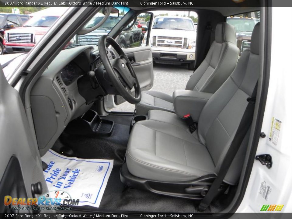 2007 Ford Ranger XL Regular Cab Oxford White / Medium Dark Flint Photo #8