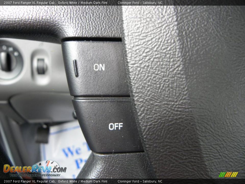 2007 Ford Ranger XL Regular Cab Oxford White / Medium Dark Flint Photo #16
