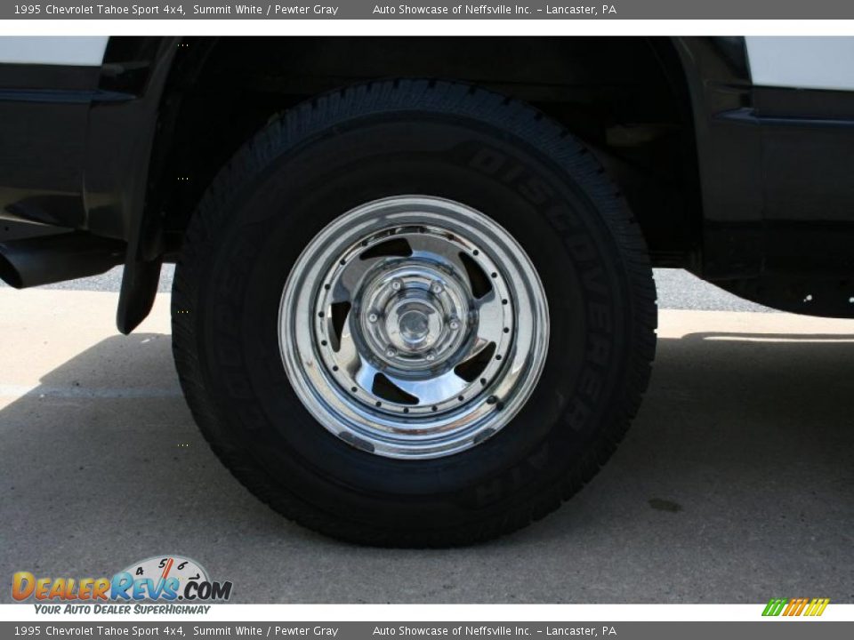 1995 Chevrolet Tahoe Sport 4x4 Summit White / Pewter Gray Photo #10