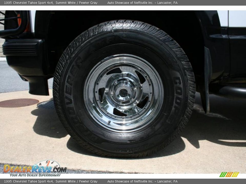 1995 Chevrolet Tahoe Sport 4x4 Summit White / Pewter Gray Photo #12