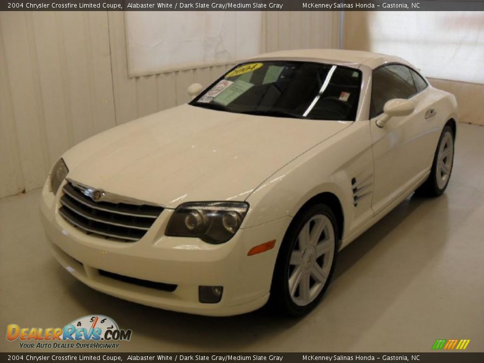 Front 3/4 View of 2004 Chrysler Crossfire Limited Coupe Photo #1