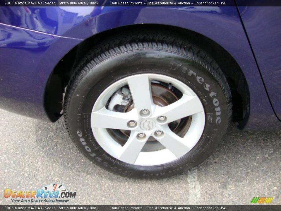 2005 Mazda MAZDA3 i Sedan Strato Blue Mica / Black Photo #28