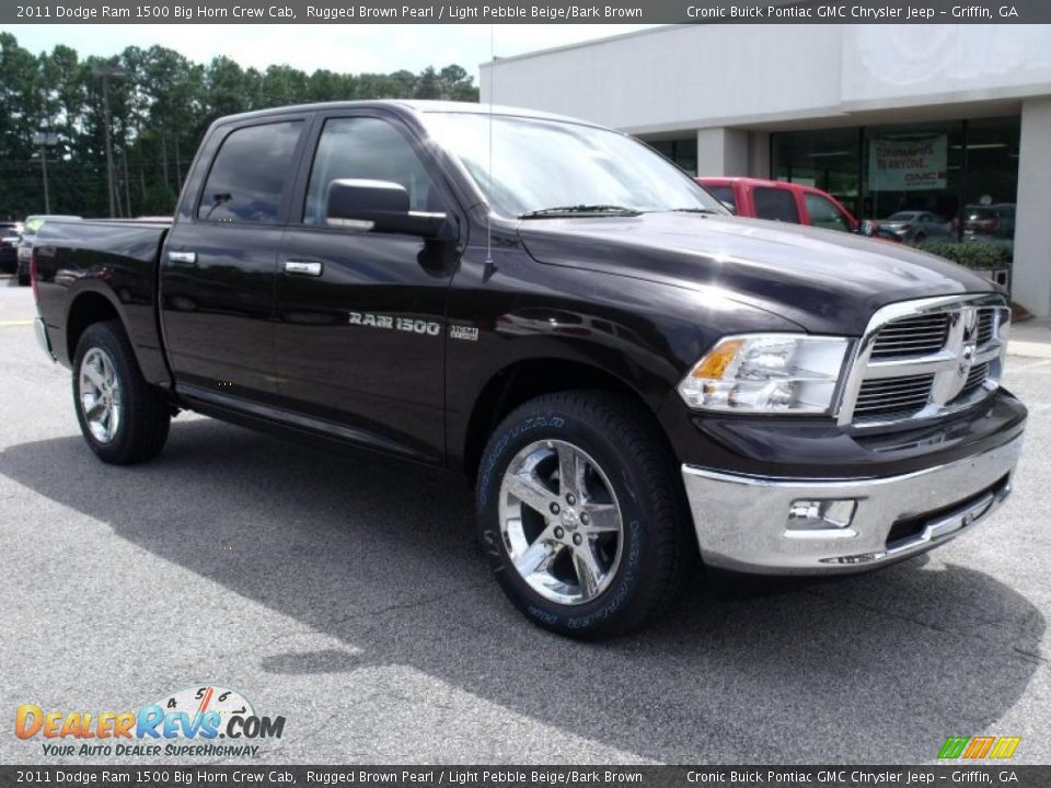 2011 Dodge Ram 1500 Big Horn Crew Cab Rugged Brown Pearl / Light Pebble Beige/Bark Brown Photo #2