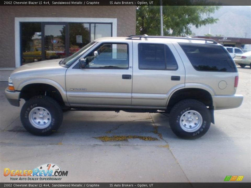 2002 Chevrolet Blazer LS 4x4 Sandalwood Metallic / Graphite Photo #1