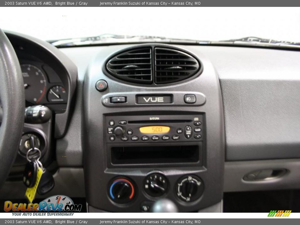 2003 Saturn VUE V6 AWD Bright Blue / Gray Photo #12