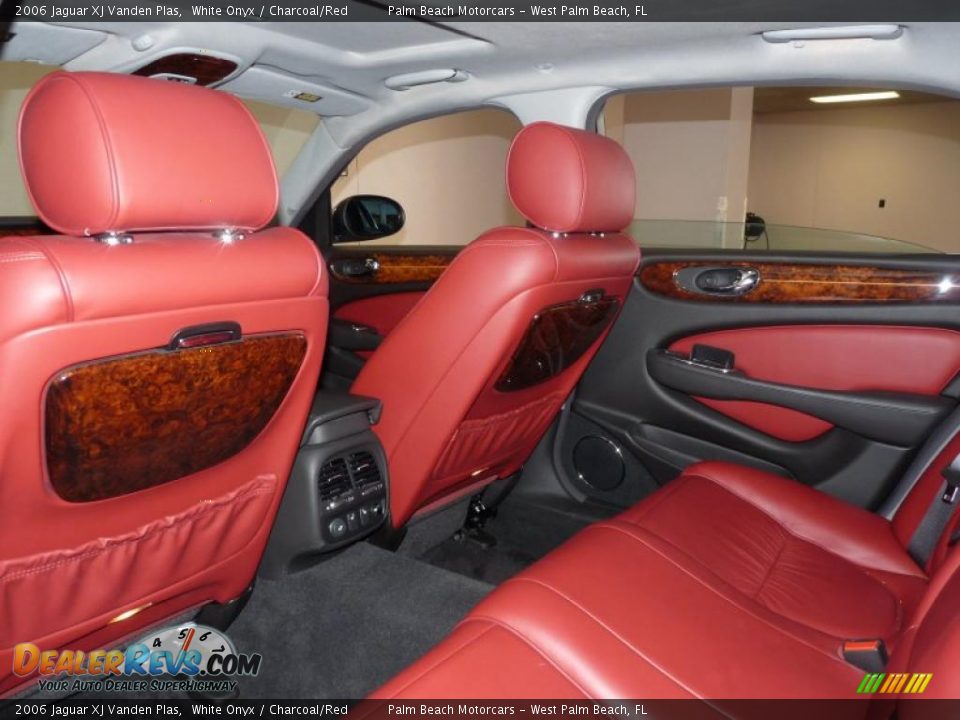 2006 Jaguar XJ Vanden Plas White Onyx / Charcoal/Red Photo #11