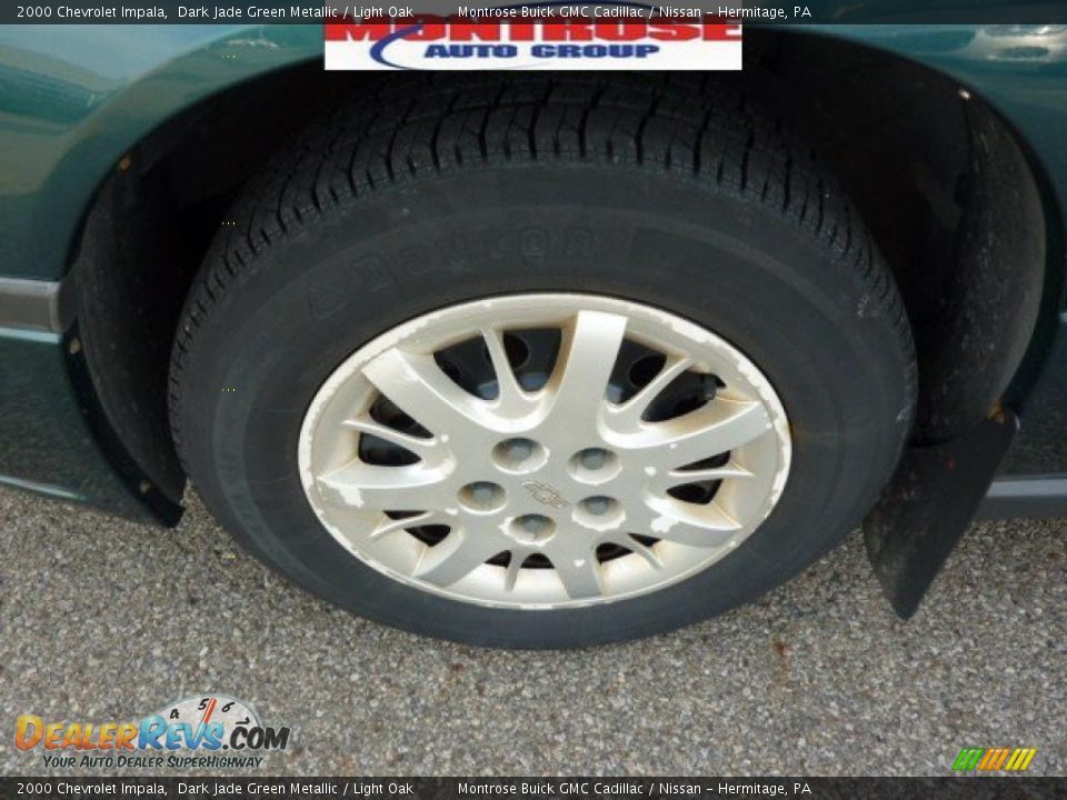 2000 Chevrolet Impala Dark Jade Green Metallic / Light Oak Photo #13