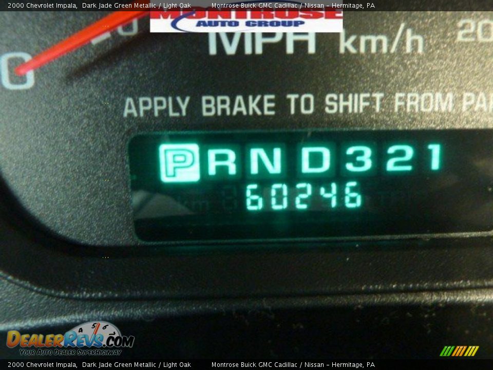 2000 Chevrolet Impala Dark Jade Green Metallic / Light Oak Photo #30