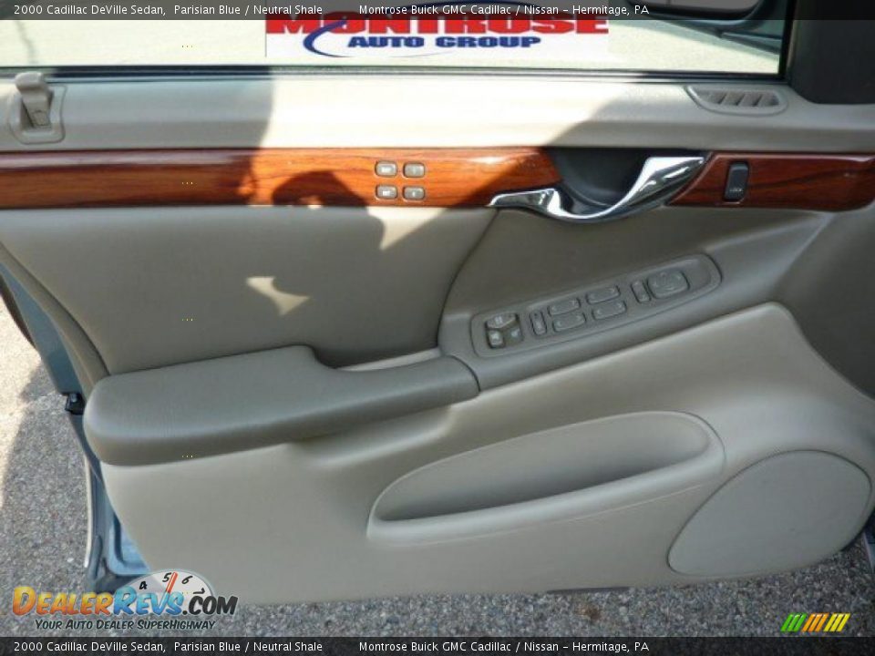 2000 Cadillac DeVille Sedan Parisian Blue / Neutral Shale Photo #18