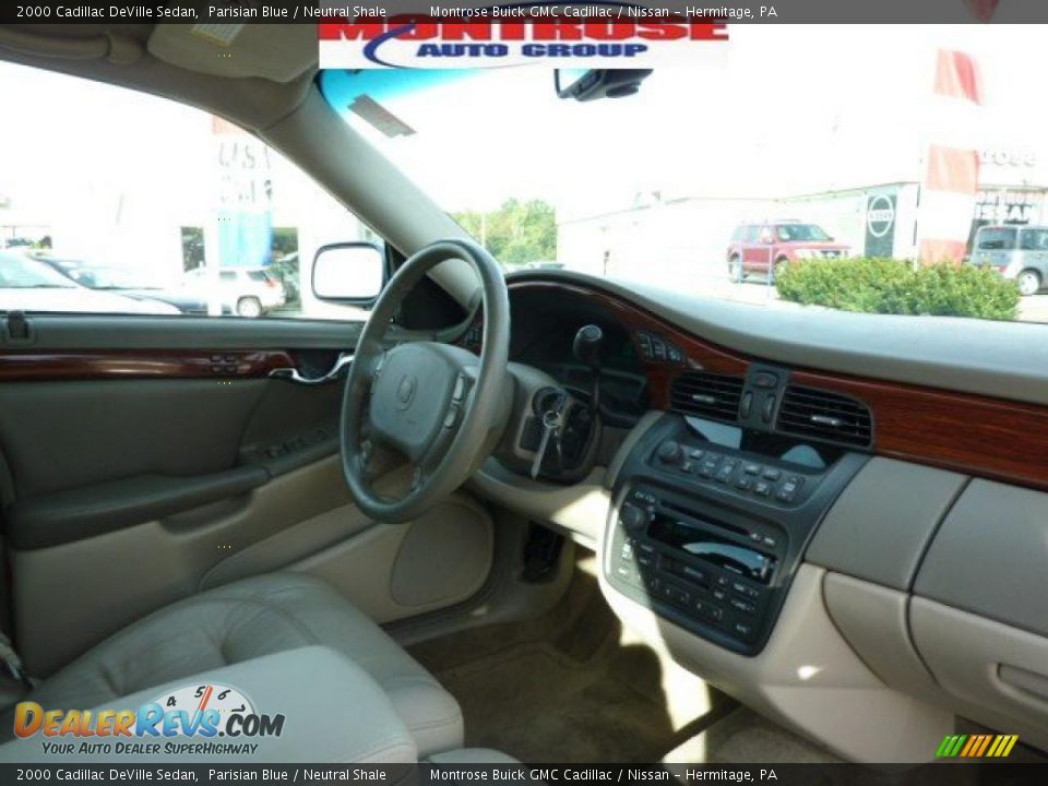 2000 Cadillac DeVille Sedan Parisian Blue / Neutral Shale Photo #25