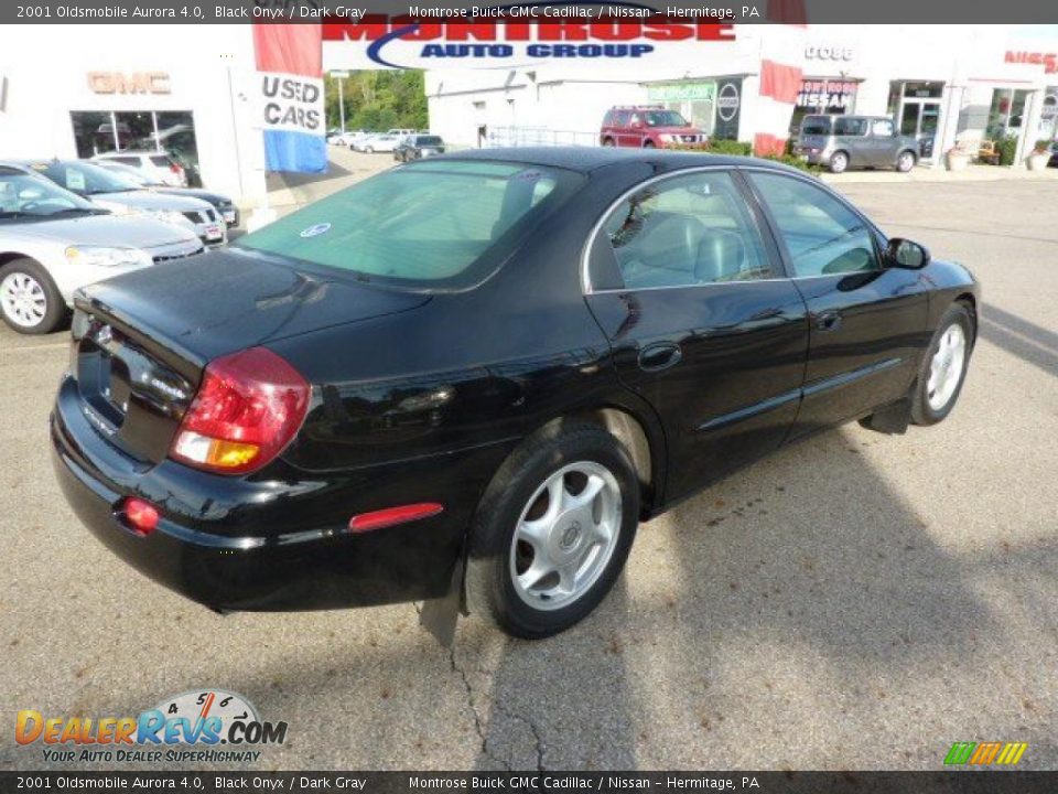 2001 Oldsmobile Aurora 4.0 Black Onyx / Dark Gray Photo #10
